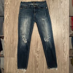 Judy Blue Mid-Rise Distressed Denim